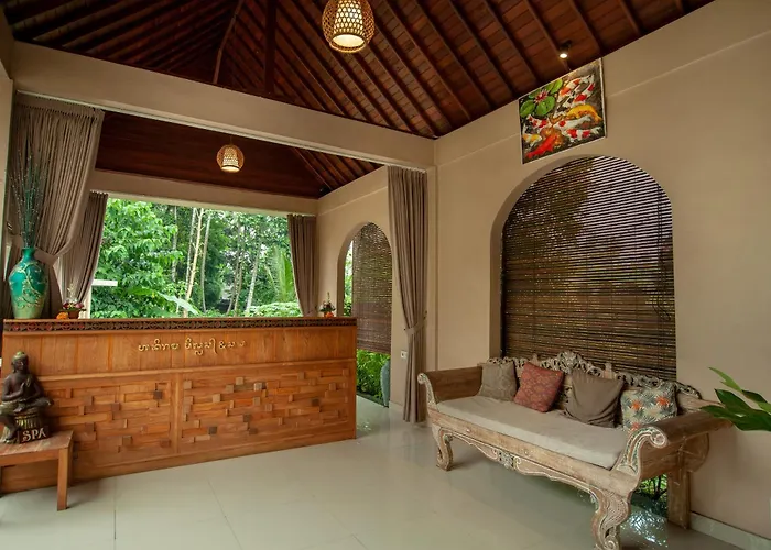 Hotel Abhirama &
